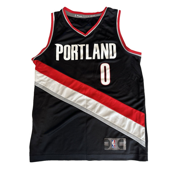 Fanatics Damian Lillard Portland Trail Blazers Sz S Basketball Jersey Black/Red - Picture 1 of 9